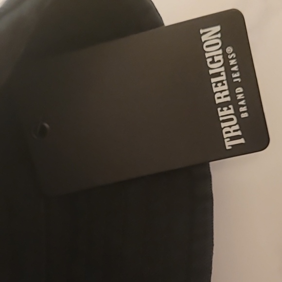 TRUE RELIGION LOGO BUCKET HAT BLACK ONE SIZE - Picture 8 of 9